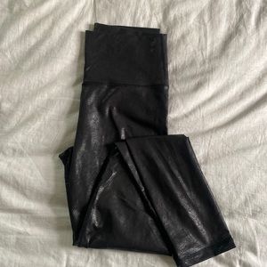 Aerie crackle legging